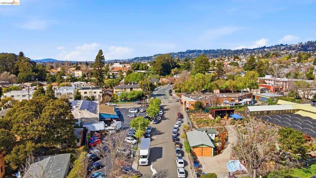 1529 1529 Ada St, Berkeley, CA 94703