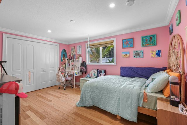 1082 SW 3rd Street, Boca Raton, FL 33486