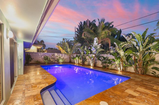 1082 SW 3rd Street, Boca Raton, FL 33486