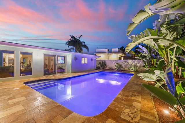 1082 SW 3rd Street, Boca Raton, FL 33486
