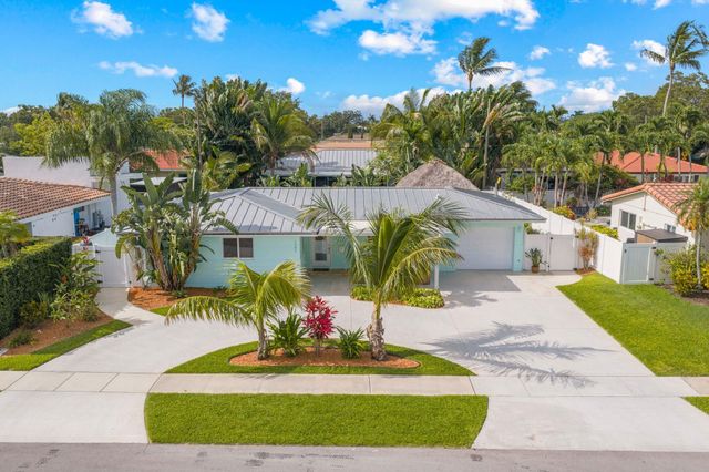 1082 SW 3rd Street, Boca Raton, FL 33486