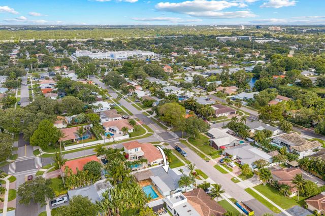 1082 SW 3rd Street, Boca Raton, FL 33486