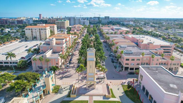 1082 SW 3rd Street, Boca Raton, FL 33486