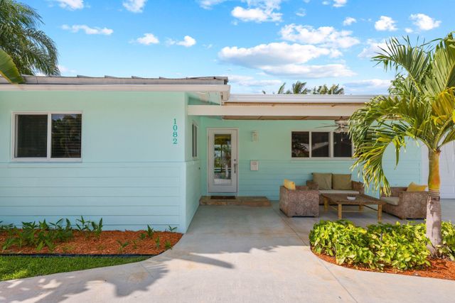1082 SW 3rd Street, Boca Raton, FL 33486