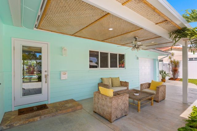 1082 SW 3rd Street, Boca Raton, FL 33486
