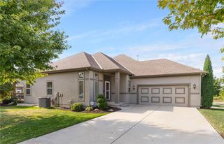 10933 S Wrangler Street, Olathe, KS 66061
