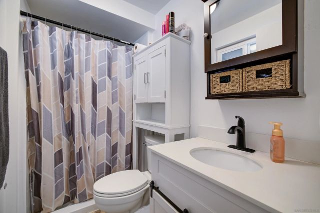 672 Arthur Ave, Oceanside, CA 92057