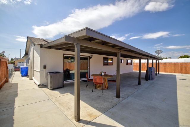 672 Arthur Ave, Oceanside, CA 92057