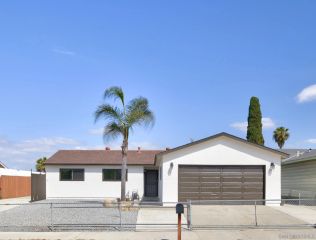 672 Arthur Ave, Oceanside, CA 92057