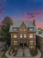 701 W Canfield Street 2, Detroit, MI 48201