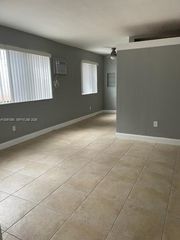 7720 Harding Avenue 7, Miami Beach, FL 33141