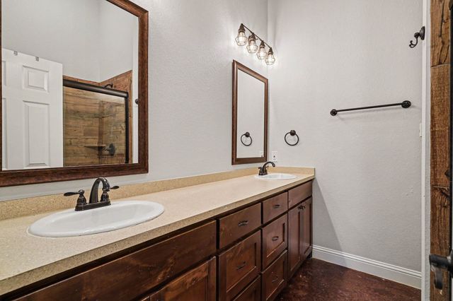 2190 County Road 2027, Glen Rose, TX 76043
