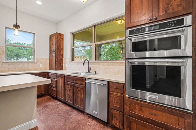 2190 County Road 2027, Glen Rose, TX 76043
