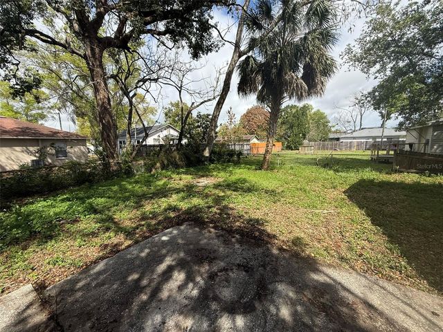 3612 N 52ND STREET, Tampa, FL 33619