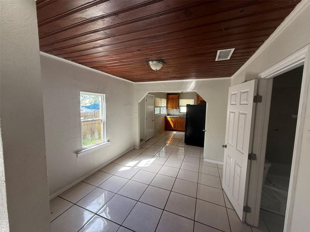 3612 N 52ND STREET, Tampa, FL 33619