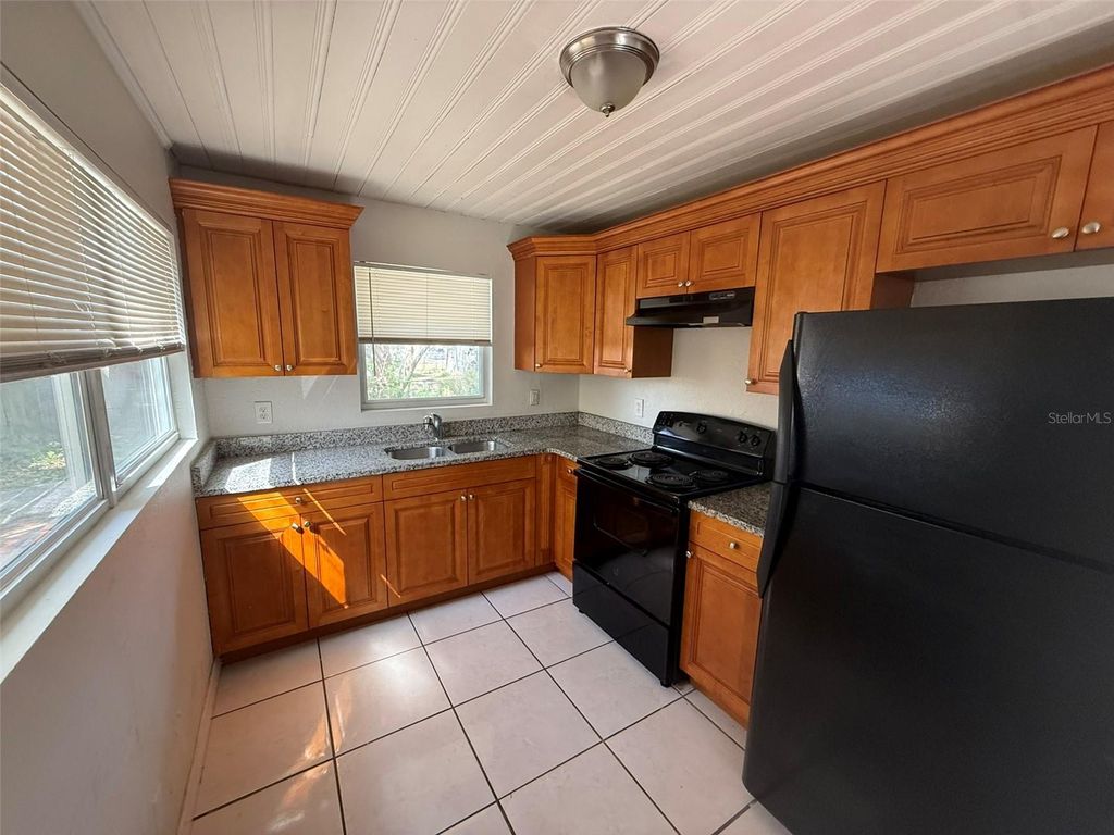 Image 11 of property listing at 3612 N 52ND STREET, Tampa, FL 33619