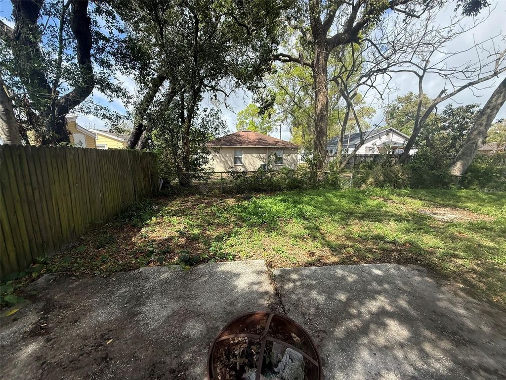 Image 17 of property listing at 3612 N 52ND STREET, Tampa, FL 33619