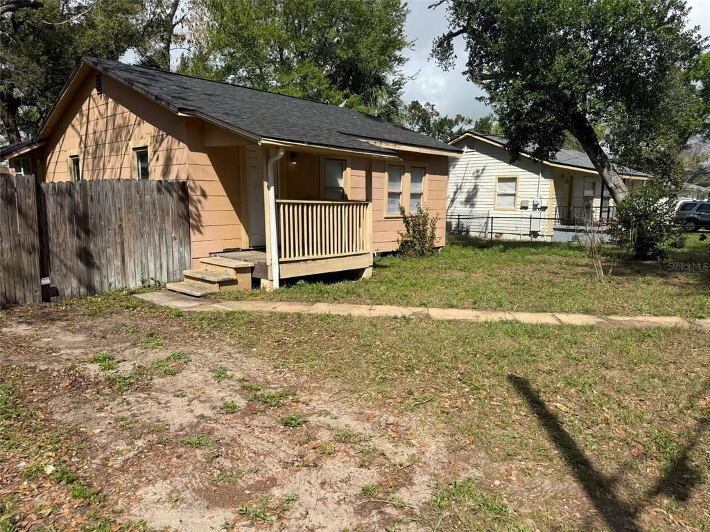 Image 23 of property listing at 3612 N 52ND STREET, Tampa, FL 33619