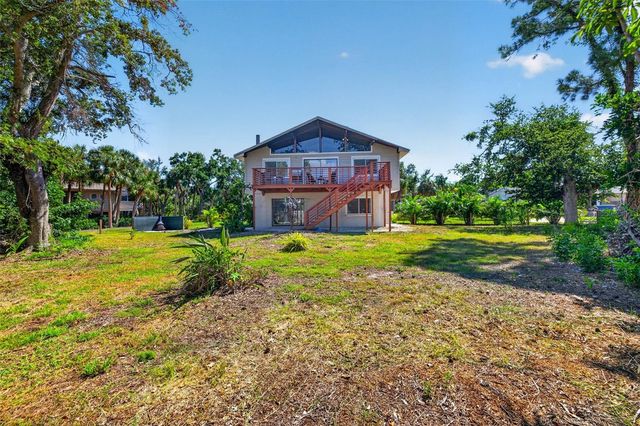 1300 PLEASANT WAY S, St Petersburg, FL 33705