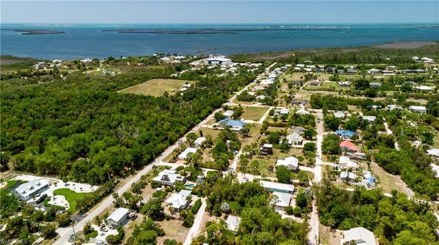 7322 Hibiscus AVE, Bokeelia, FL 33922