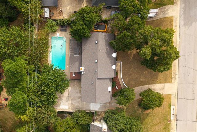 709 Timber Ridge Drive, Edmond, OK 73034