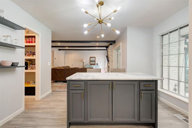 709 Timber Ridge Drive, Edmond, OK 73034