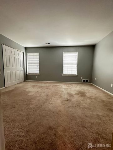 701 Woodbridge Commons Way, Iselin, NJ 08830