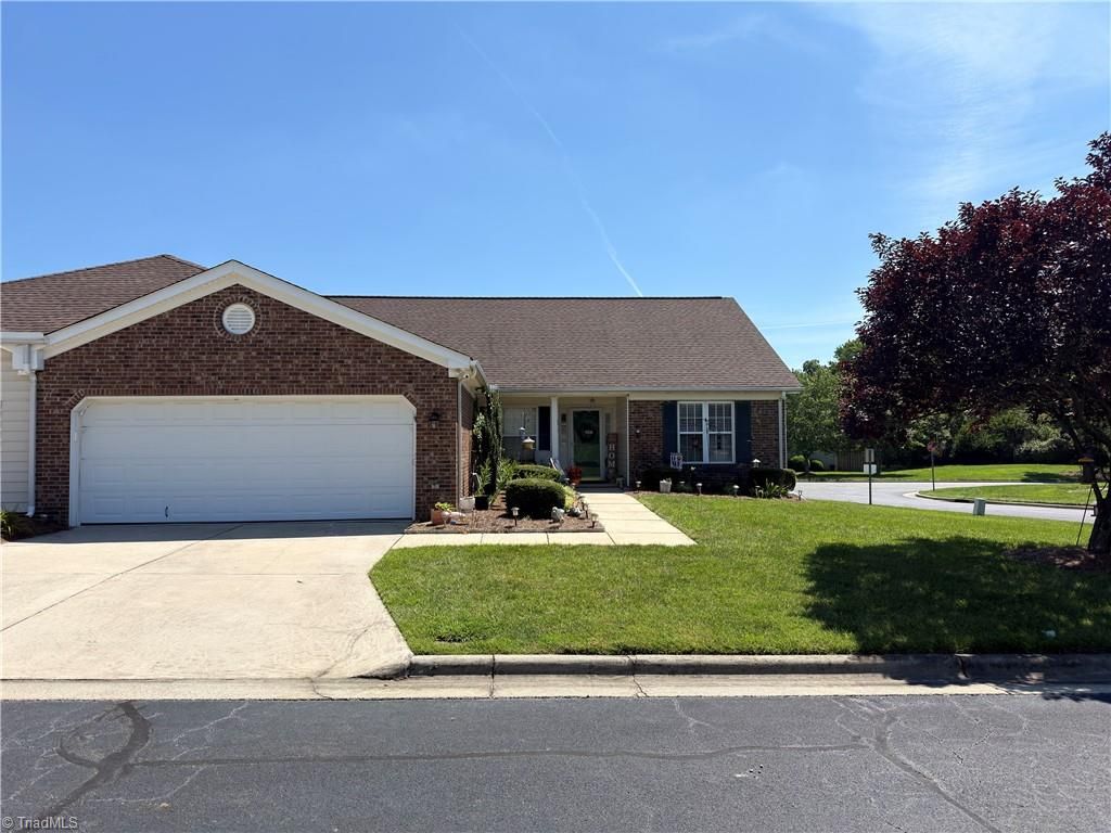 3912 Cloverwood Meadow Lane, High Point, NC 27265