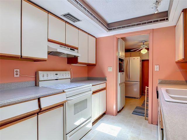 4647 SAXON DRIVE, New Smyrna Beach, FL 32169