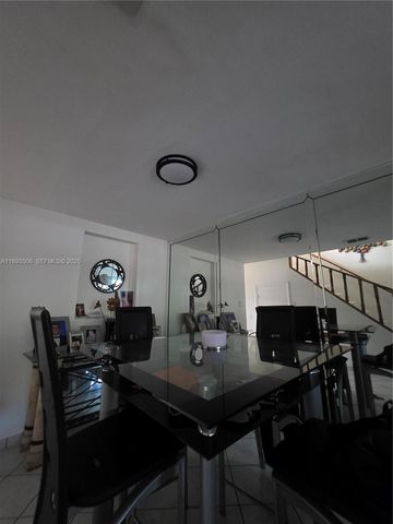 8000 SW 152nd Avenue 115, Miami, FL 33193