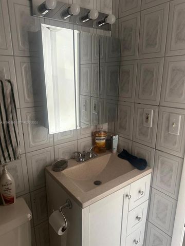 8000 SW 152nd Avenue 115, Miami, FL 33193
