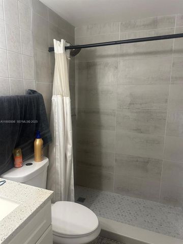 8000 SW 152nd Avenue 115, Miami, FL 33193