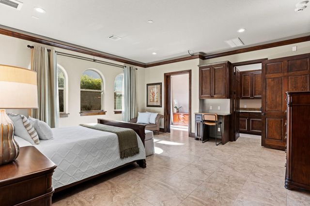 3751 Aberdeen Way, Houston, TX 77025