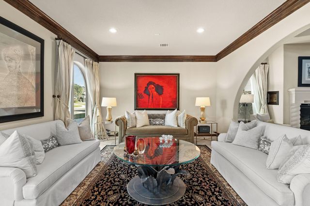 3751 Aberdeen Way, Houston, TX 77025