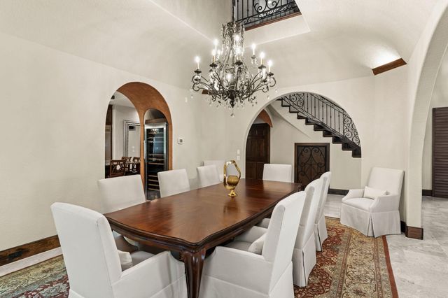 3751 Aberdeen Way, Houston, TX 77025