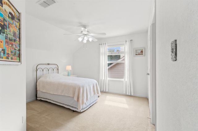 2307 Bear Run Road, Arlington, TX 76001