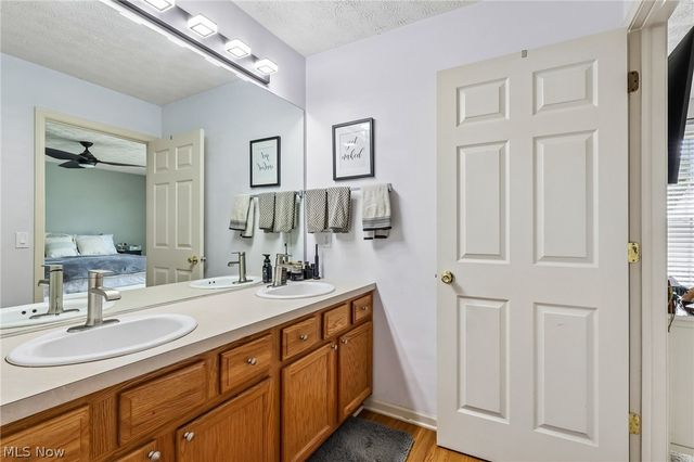 14824 Thornton Drive, North Royalton, OH 44133