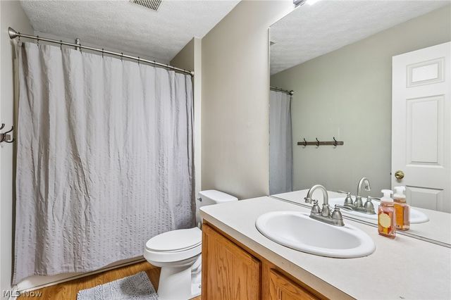 14824 Thornton Drive, North Royalton, OH 44133