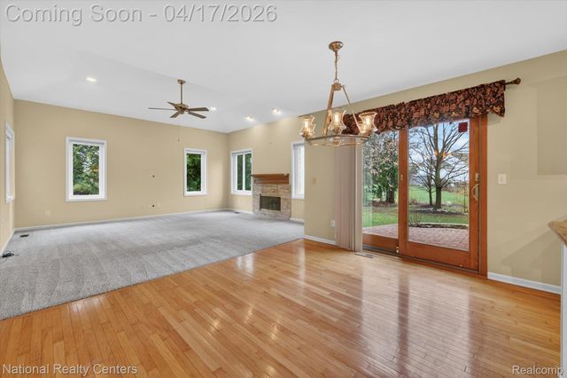 22270 Boulder Drive, Farmington Hills, MI 48335