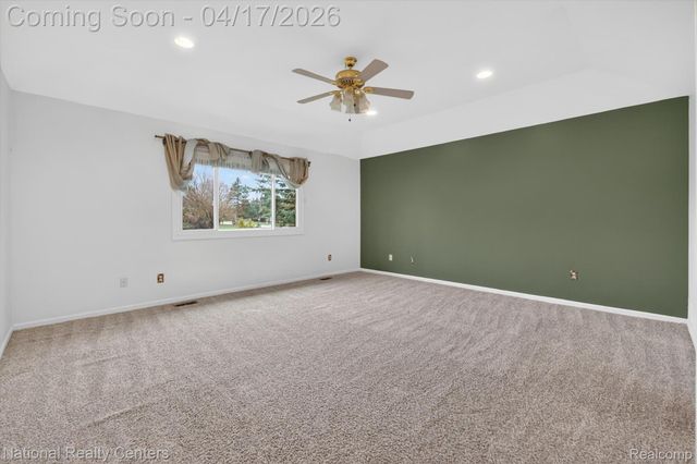 22270 Boulder Drive, Farmington Hills, MI 48335