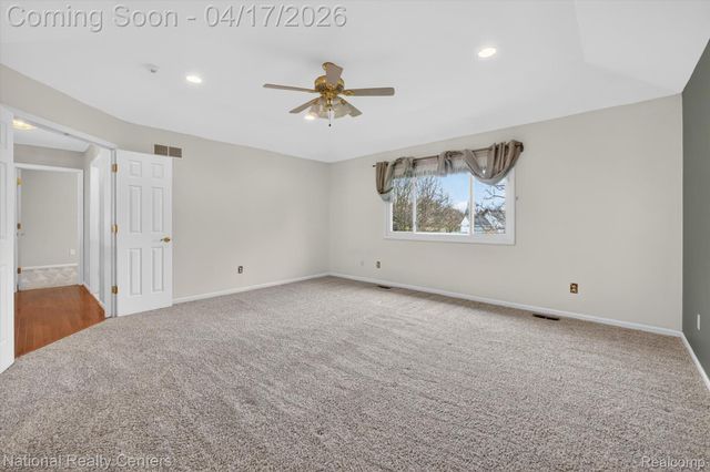22270 Boulder Drive, Farmington Hills, MI 48335