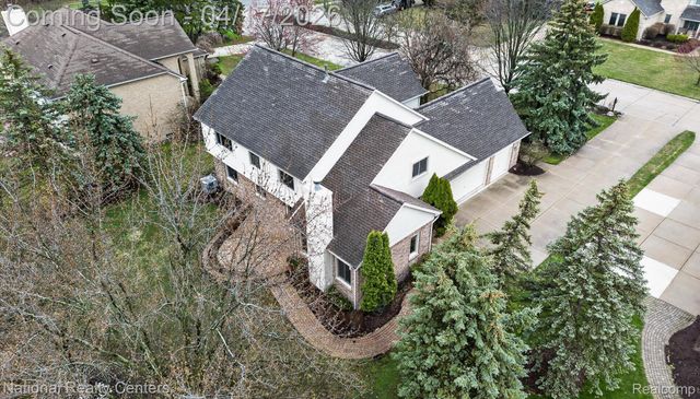 22270 Boulder Drive, Farmington Hills, MI 48335