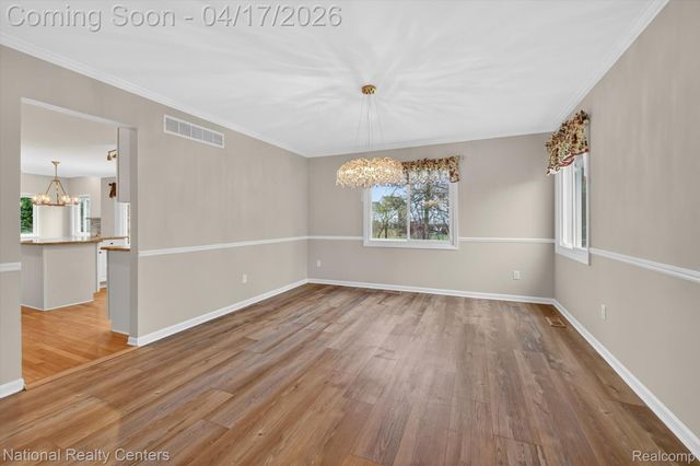 22270 Boulder Drive, Farmington Hills, MI 48335