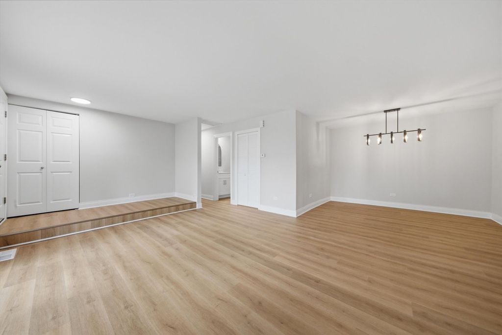 19405 Oakwood Avenue C, Country Club Hills, IL 60478 — photo 4