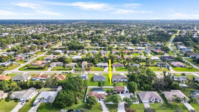 1665 SE Harp Lane, Port St. Lucie, Port St Lucie, FL 34983
