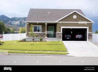 38 Martha's Way, Salisbury, VT 05769