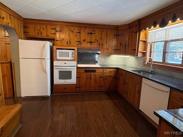 49 Jefferson Street, Ellicottville, NY 14731