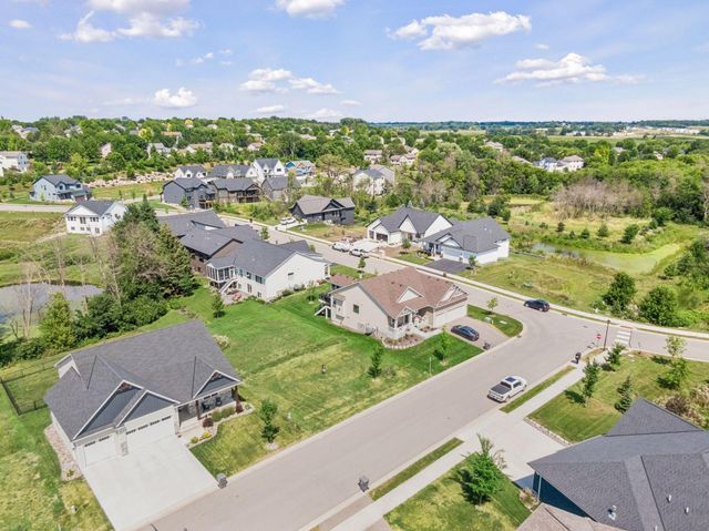 1946 Woods Point, Waconia, MN 55387