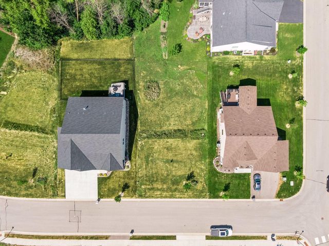 1946 Woods Point, Waconia, MN 55387
