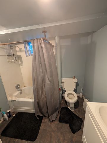 7759 S Indiana Avenue, Chicago, IL 60619